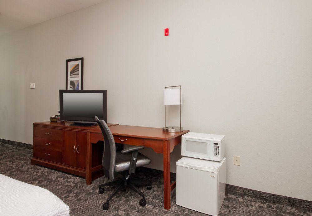 Courtyard By Marriott 3*